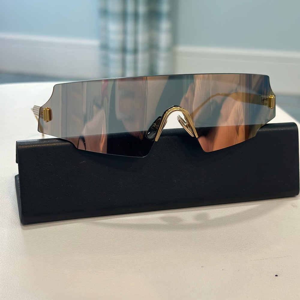 Fendi Gold and Black Sunglasses